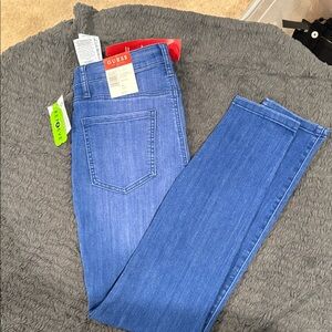 GUESS Women's Classic Blue Skinny Jeans